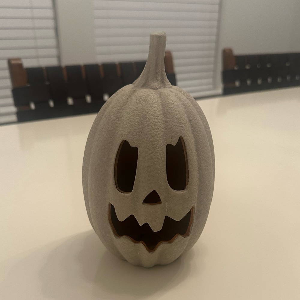 Hyde and EEk Target Terracotta Textured Jack O’ Lantern Pumpkin NWT